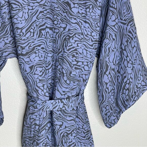 Calme Johnny Was Blue Kimono Robe Size Large New With Tags - Picture 10 of 16